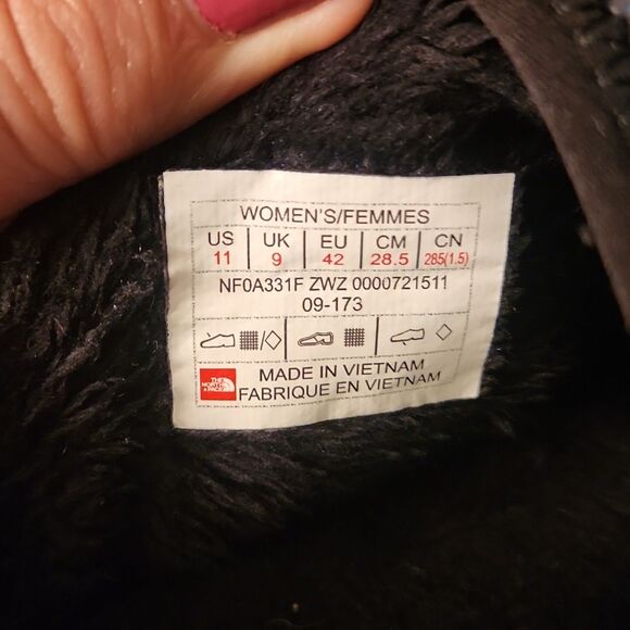 The North Face Women's Thermoball Traction Mule Slippers w/ Flowers Size 11 - Picture 10 of 11